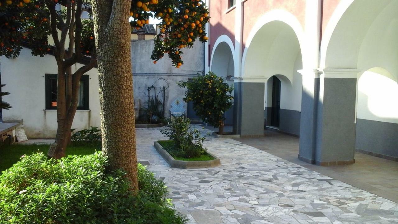 בארוניסי La Magnolia B&B מראה חיצוני תמונה