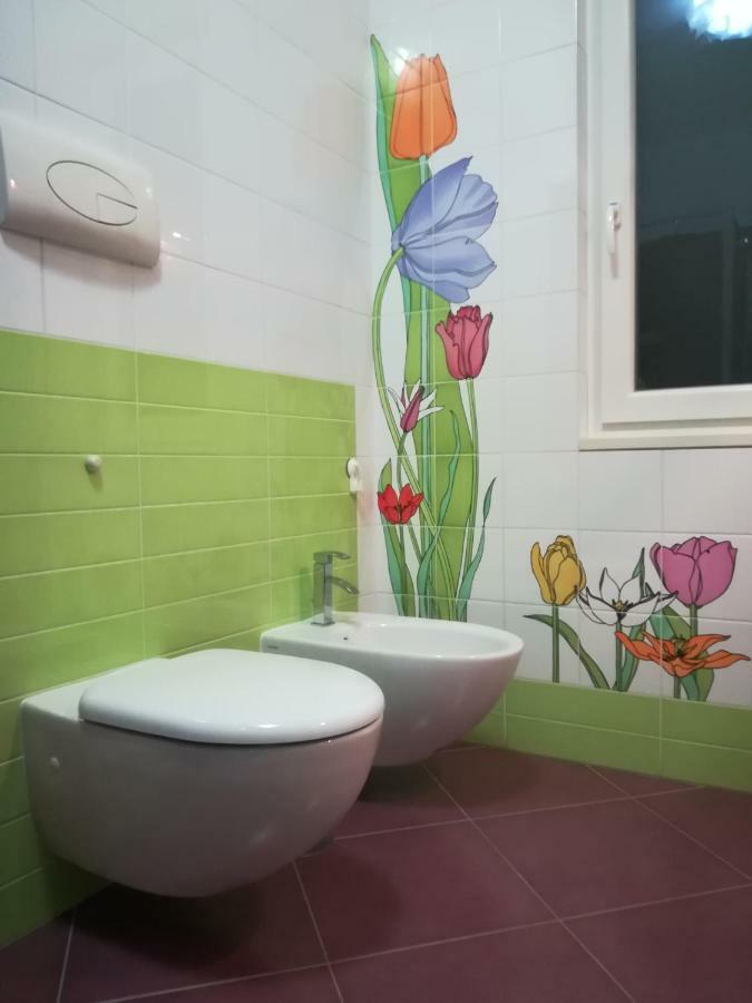 בארוניסי La Magnolia B&B מראה חיצוני תמונה