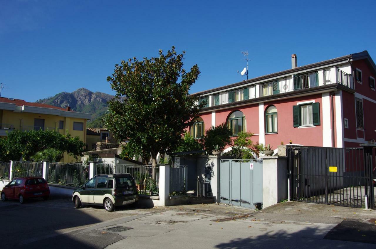 בארוניסי La Magnolia B&B מראה חיצוני תמונה