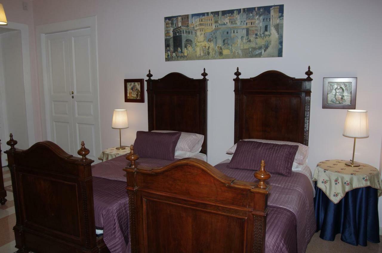 בארוניסי La Magnolia B&B מראה חיצוני תמונה